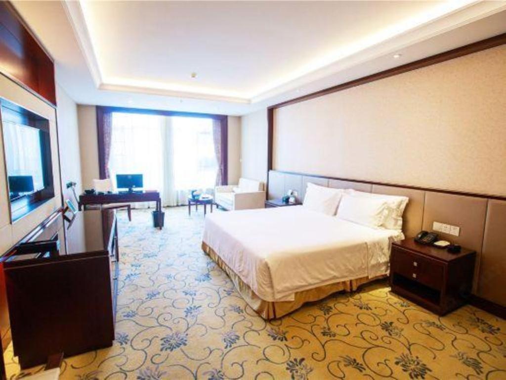 Linyi Blue Horizon International Hotel Yi He Экстерьер фото